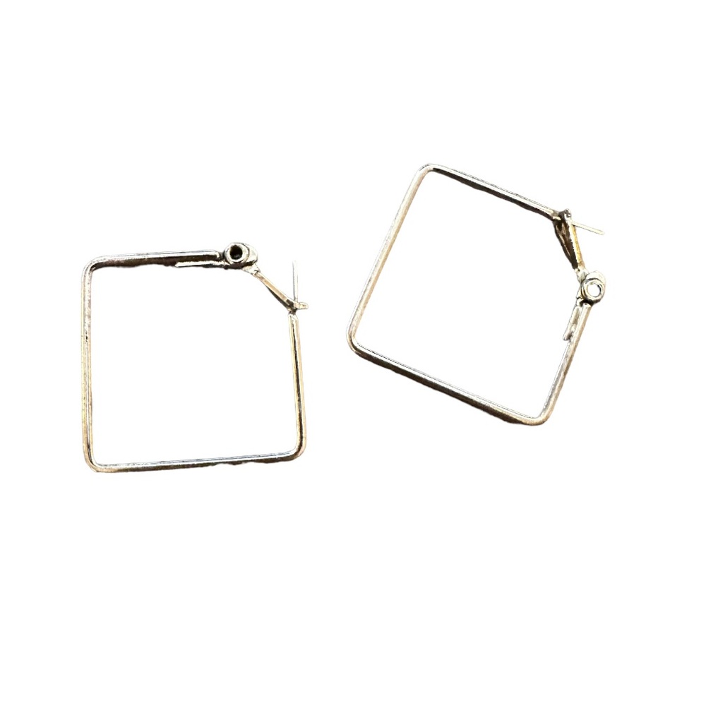Vintage Monet Silver Square Hoop Earrings, 1” square - Picture 4 of 5